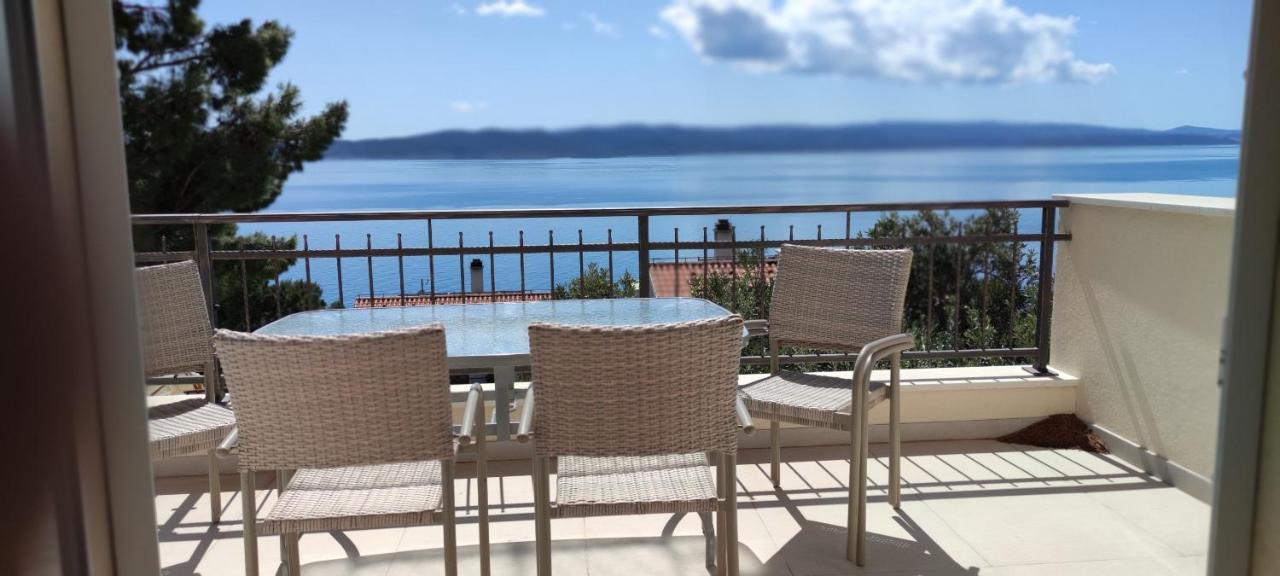Villa Mijo Brela Exteriör bild