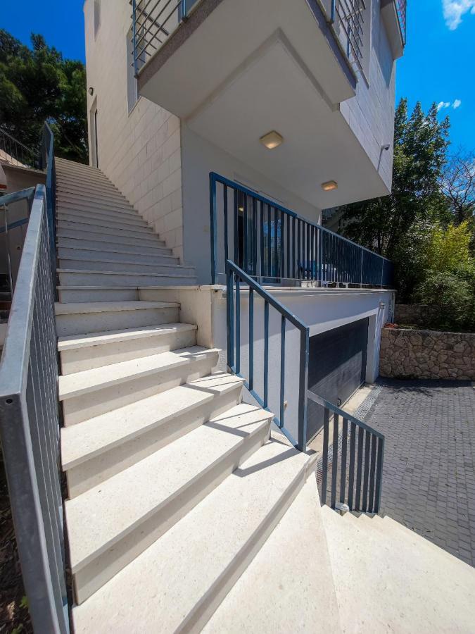 Villa Mijo Brela Exteriör bild